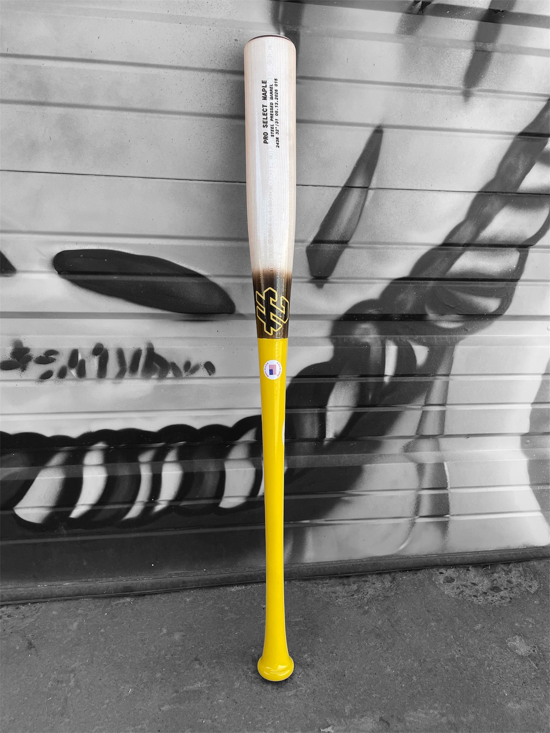 pro select maple baseball bat 243r 32 inch flamed barrel yellow handle
